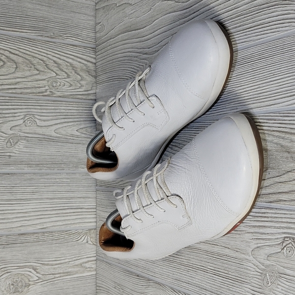 True Linkswear Stealth All White Leather Golf Shoes, Men's 10 - Picture 8 of 14